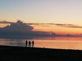 15 minutes from the Beach and city Center 7 minutes from the airport in Riga